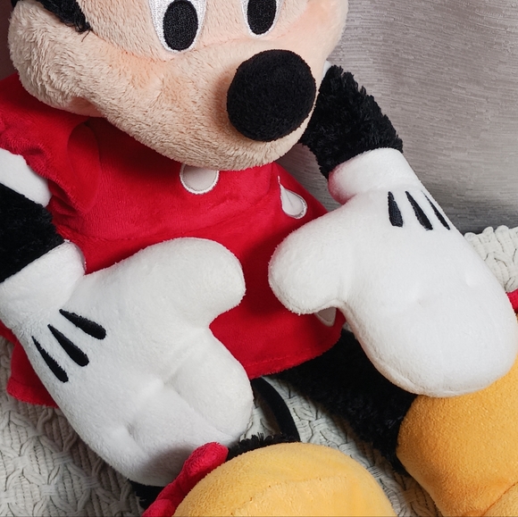 Disney Store Minnie Mouse Red Polka Dot Velour Plush 20" Doll Exclusive Patch - Picture 9 of 11